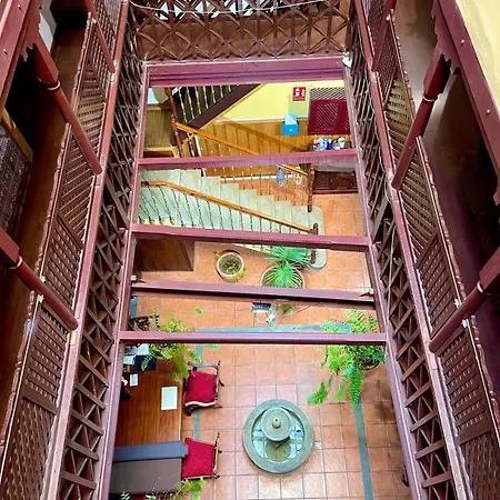 El Patio De Vegueta * Лас-Пальмас-де-Гран-Канария